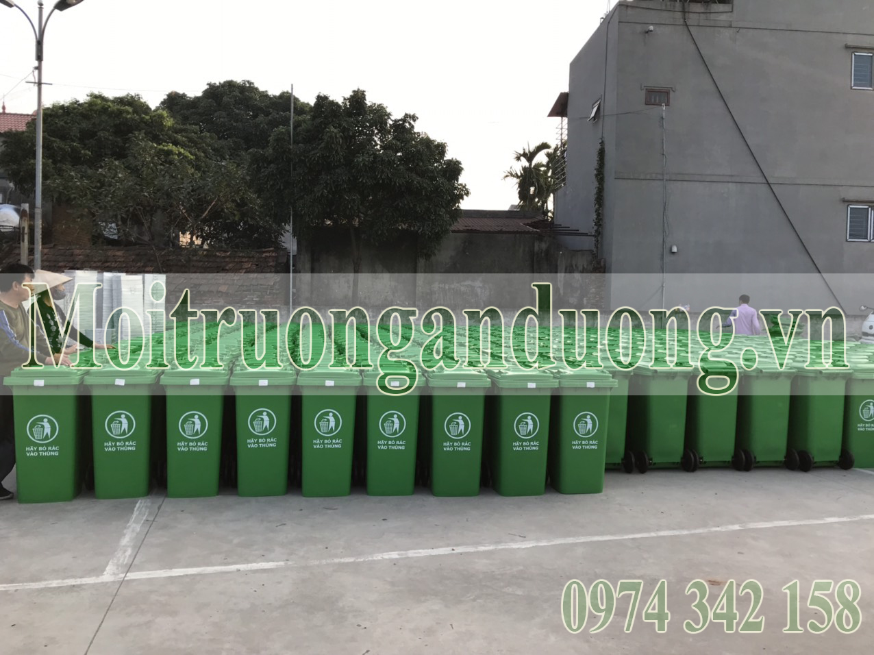 Cung cấp 1580 thùng rác công cộng 120 lít tại Thuận Thành Bắc Ninh