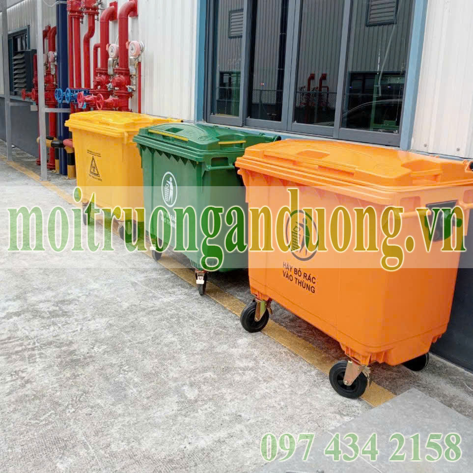 Thùng Rác Công Cộng – Bước Tiến Xanh Cho Cuộc Sống Văn Minh
